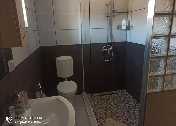 Rozina Vendeghaz Apartmán Balatonederics